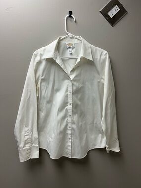 Talbots Women’s White Fitted Dress Shirt